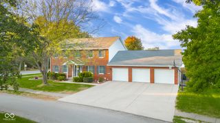 880 Towhee Drive, Columbus, IN 47203