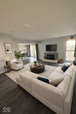 8350 Paso Del Norte Court, Indianapolis, IN 46227