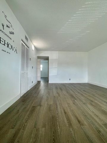 651 NW 42nd Court 118, Deerfield Beach, FL 33064
