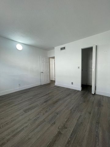 651 NW 42nd Court 118, Deerfield Beach, FL 33064