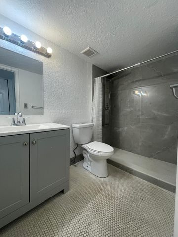 651 NW 42nd Court 118, Deerfield Beach, FL 33064