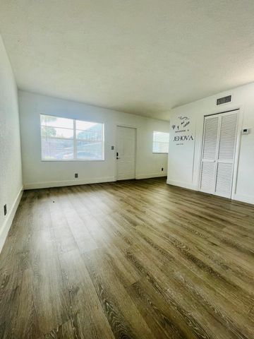 651 NW 42nd Court 118, Deerfield Beach, FL 33064
