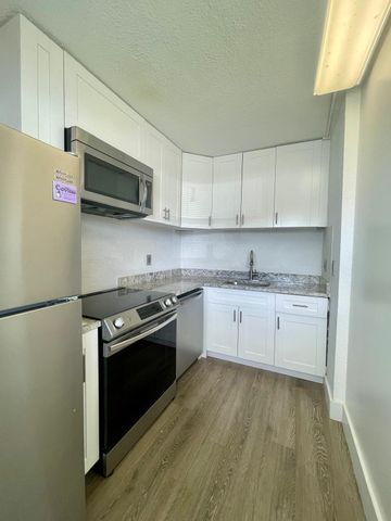 651 NW 42nd Court 118, Deerfield Beach, FL 33064