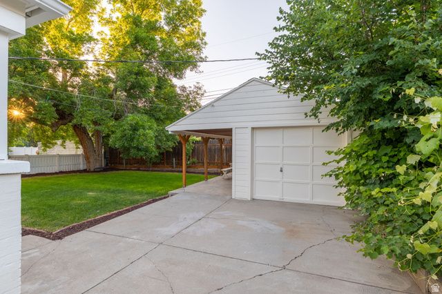 1947 E SYLVAN AVE, Salt Lake City, UT 84108