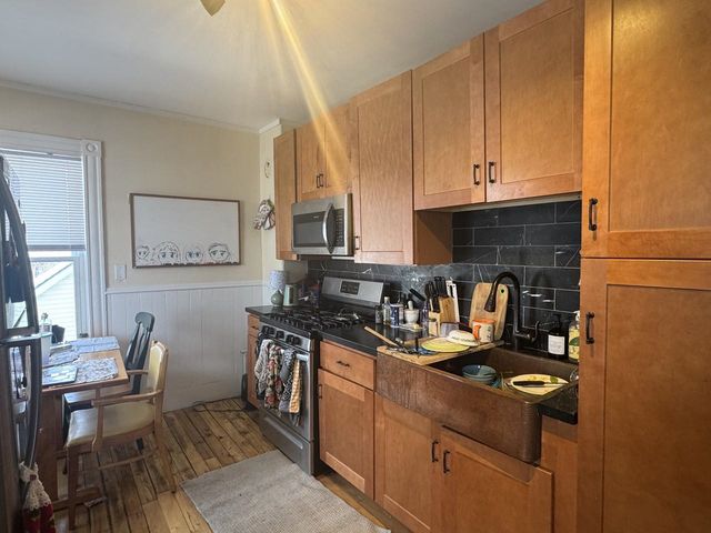23 West Lane, Winooski, VT 05404