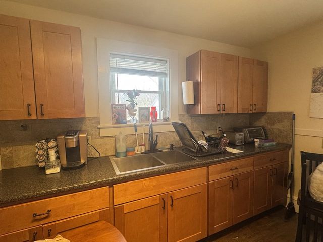 23 West Lane, Winooski, VT 05404