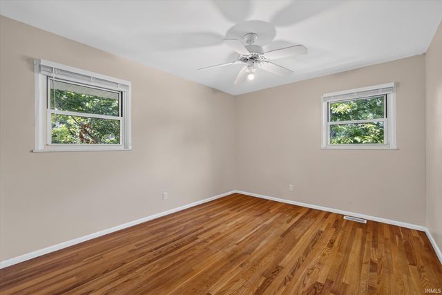 3221 N Stoneycrest Road, Bloomington, IN 47404