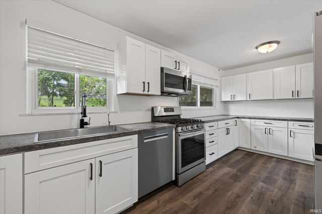 3221 N Stoneycrest Road, Bloomington, IN 47404