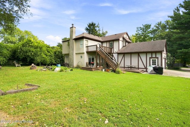 13917 Aiken Rd, Louisville, KY 40245