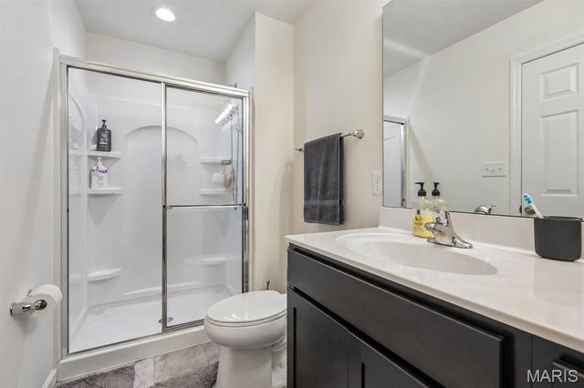 777 Creek View Drive, Fenton, MO 63026