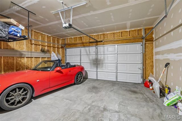 777 Creek View Drive, Fenton, MO 63026