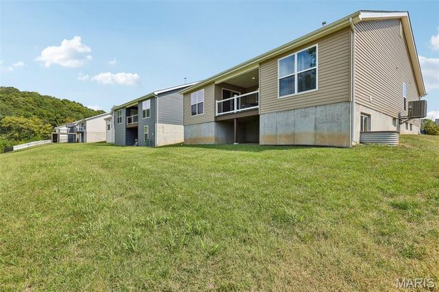 777 Creek View Drive, Fenton, MO 63026
