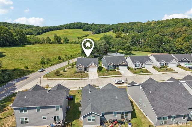 777 Creek View Drive, Fenton, MO 63026