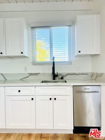 421 E Chevy Chase Drive 5, Glendale, CA 91205