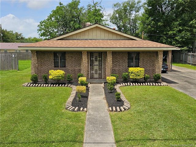 1733 Myrtle Street, Westlake, LA 70669