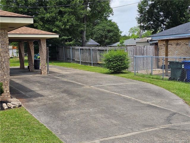 1733 Myrtle Street, Westlake, LA 70669