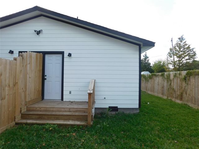 7109 Avenue L A, Houston, TX 77011