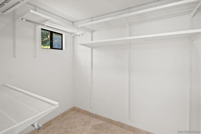 9190 Spice St, La Mesa, CA 91941