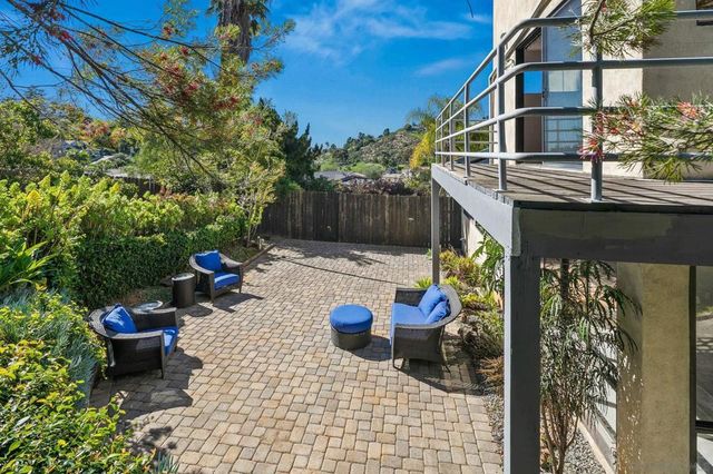 9190 Spice St, La Mesa, CA 91941