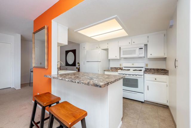 1500 S Camino Real 304a, Palm Springs, CA 92264