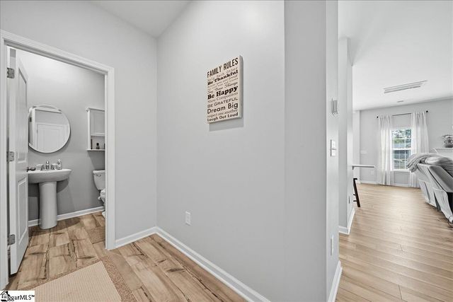 208 Grassy Creek Way, Pendleton, SC 29670