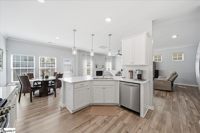208 Grassy Creek Way, Pendleton, SC 29670