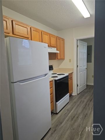 9804 Whitefield Avenue A, Savannah, GA 31406