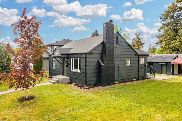 853 117th Street S, Tacoma, WA 98444