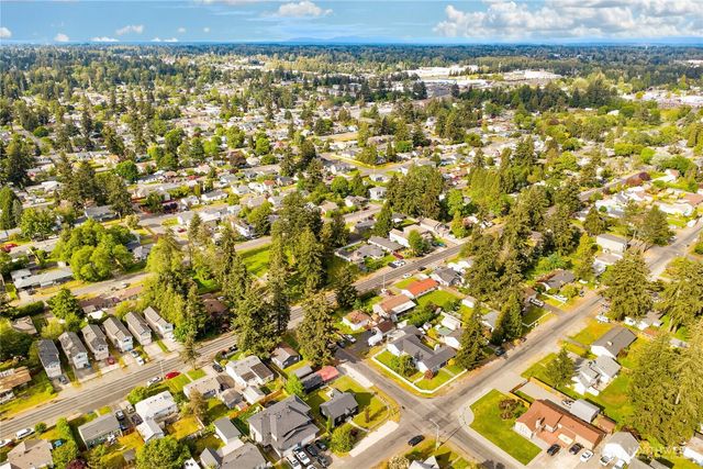 853 117th Street S, Tacoma, WA 98444