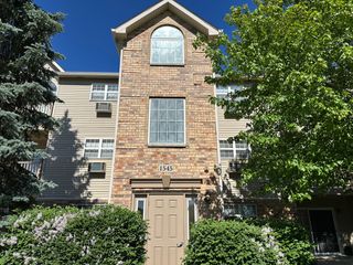 1545 W Crystal Rock Court 1D, Round Lake Beach, IL 60073