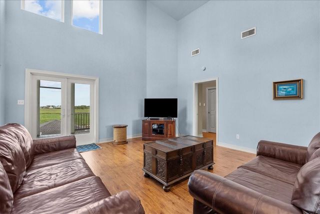 211 Tuna Run Road, Freeport, TX 77541