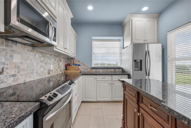 211 Tuna Run Road, Freeport, TX 77541