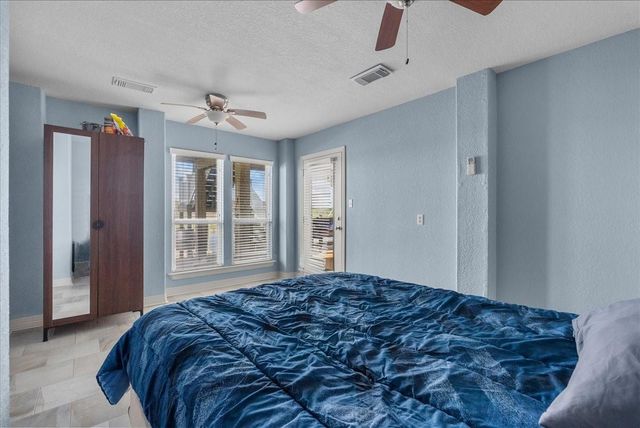 211 Tuna Run Road, Freeport, TX 77541