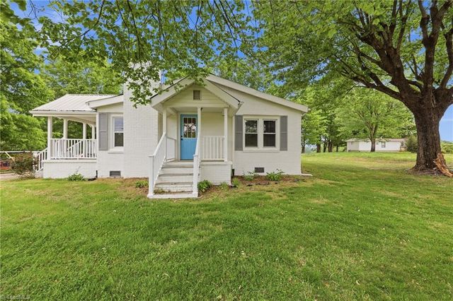 391 & 395 Poplar Springs Road, Elkin, NC 28621