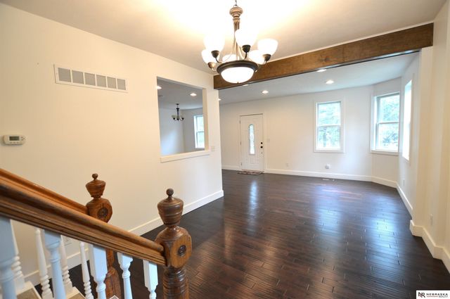2500 S 53rd Street, Lincoln, NE 68506