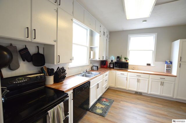 2500 S 53rd Street, Lincoln, NE 68506
