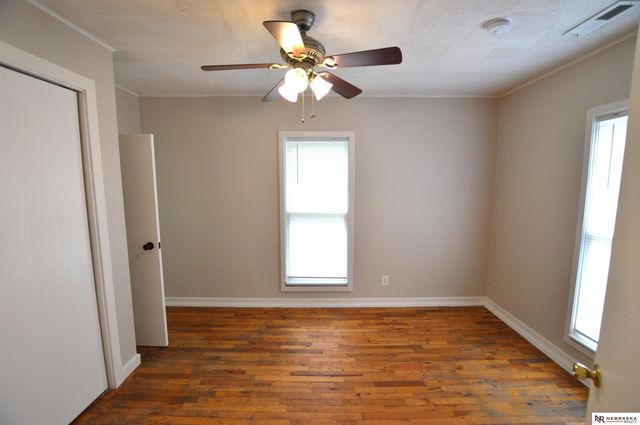 2500 S 53rd Street, Lincoln, NE 68506