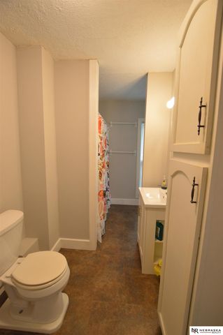 2500 S 53rd Street, Lincoln, NE 68506