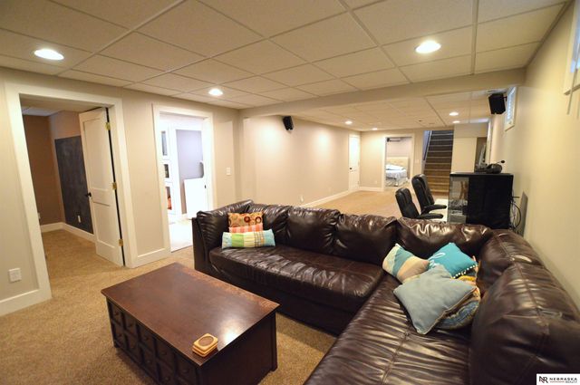 2500 S 53rd Street, Lincoln, NE 68506