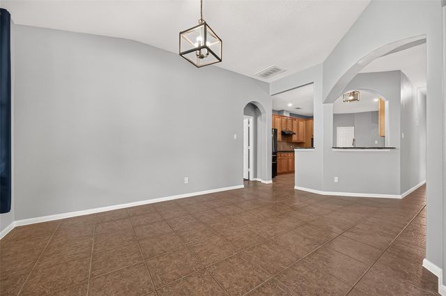 405 Wickford Court, Galveston, TX 77573