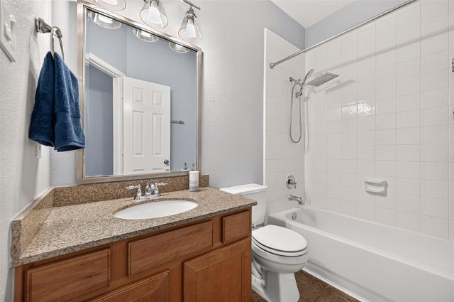 405 Wickford Court, Galveston, TX 77573