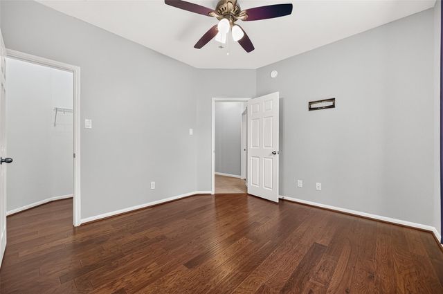 405 Wickford Court, Galveston, TX 77573