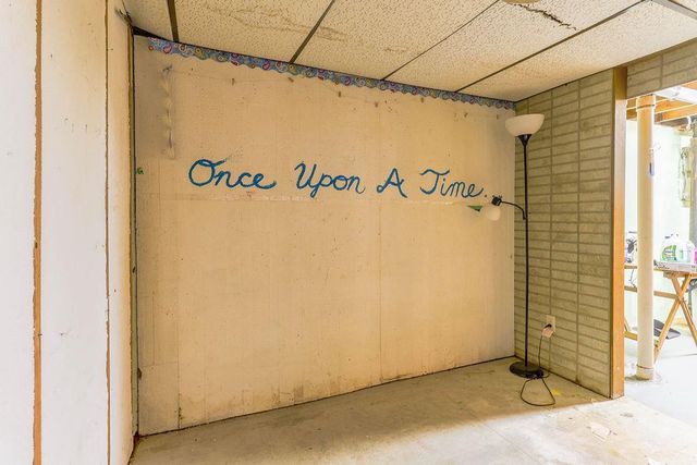 1913 N OUTAGAMIE STREET, Appleton, WI 54914