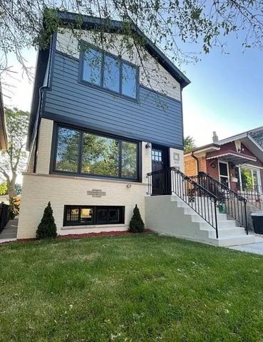 1638 N Hamlin Avenue, Chicago, IL 60647