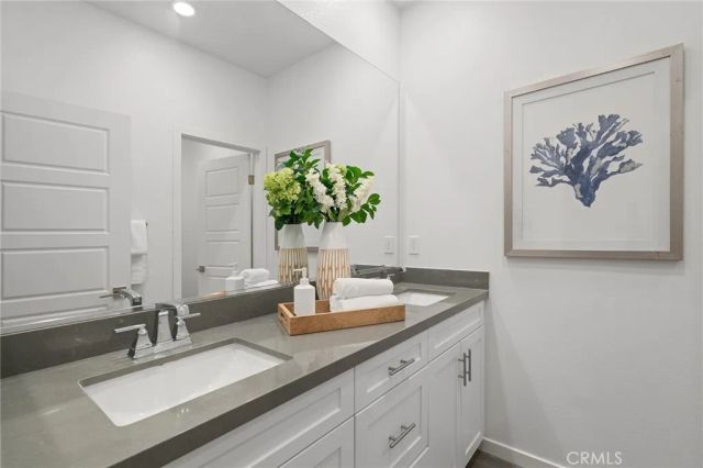 118 Modjeska, Irvine, CA 92618