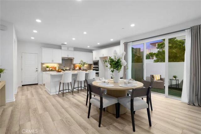 118 Modjeska, Irvine, CA 92618