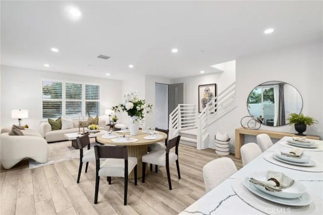 118 Modjeska, Irvine, CA 92618