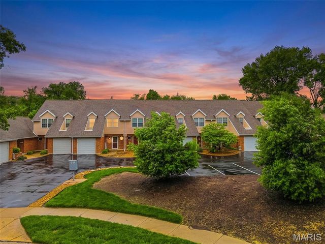 1421 Tahoe Valley Court, Ballwin, MO 63021