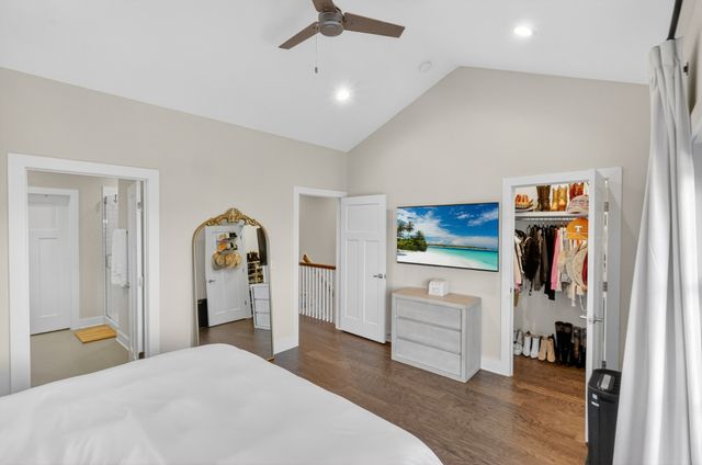 6719 Charlotte Pike Apt 3, Nashville, TN 37209