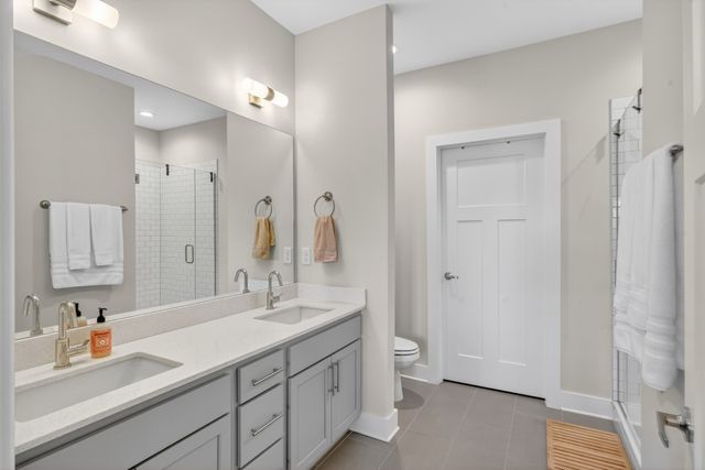 6719 Charlotte Pike Apt 3, Nashville, TN 37209